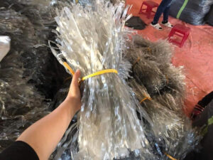 Miến thái tay sợi phở 1cm đóng gói 1kg dài 40cm làm từ 100 % tinh bột giong giềng nguyên liệu làm món gi cũng ngon đặc biệt làm salad miến an kiêng 9 z6177488491217 031a97ad8ac0fe1b9e2ef8dbd720cb0f